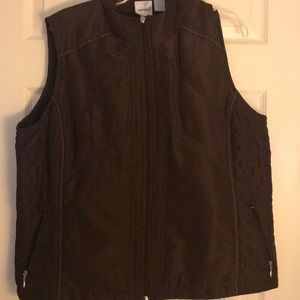 Cute lightweight vest for spring!